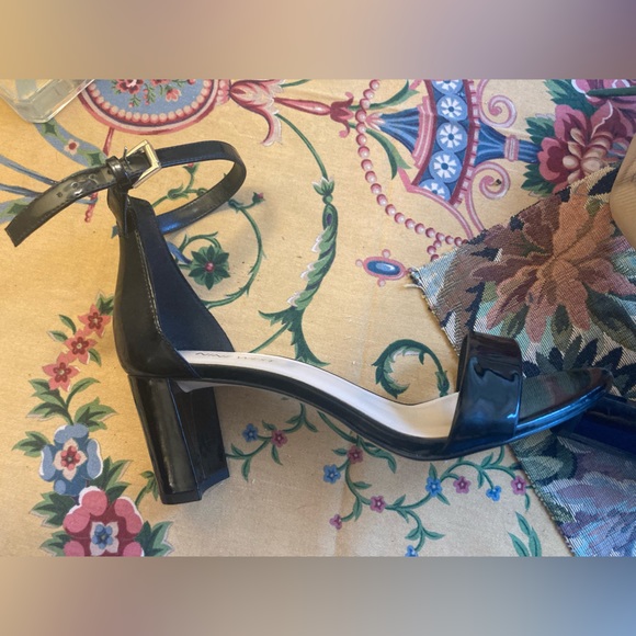 Black Patent Leather Party Shoes - Picture 2 of 3